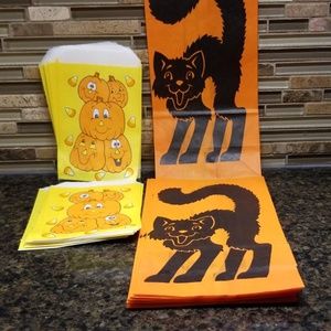Vtg.6 waxed cat/pumpkin bags for votive from 1992.